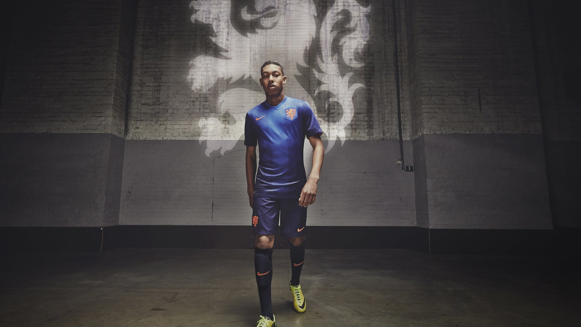 _湖人全队火力全开，季后赛希望逐步明朗_，湖人这赛季的阵容